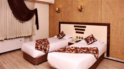 اتاق دو تخته تویین هتل هالی تهران اتاق دو تخته تویین هتل هالی تهران